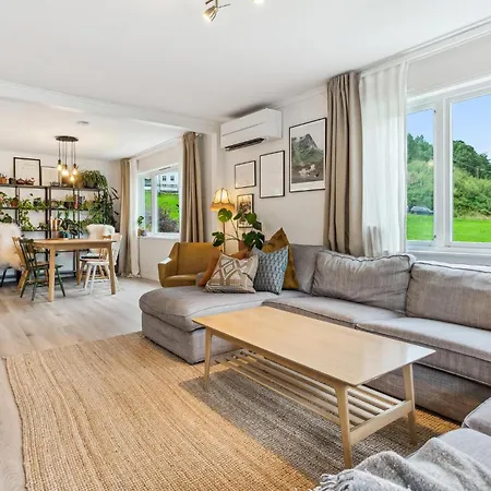 Apartamento Awesome In Strandebarm